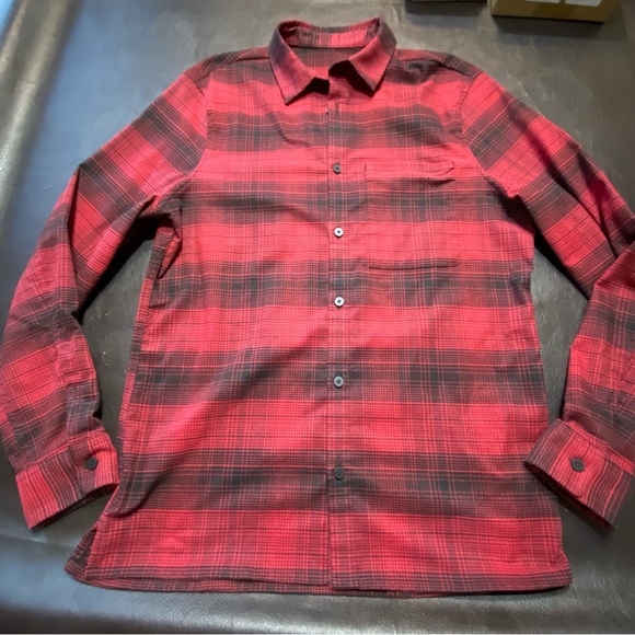 Lululemon Masons Peak Red Buffalo Check Flannel Shirt Size Med - Picture 5 of 11